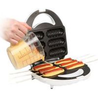 Machine for cooking hot dogs and sausages on a stick Domotec MS-0880 HOT DOG MAKER