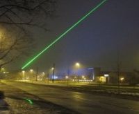 Мощная лазерная указка Green Laser Pointer YL-303 1000mW, аккумуляторный зеленый лазер с ключом BL-303 диодный с насадкой эффектов для презентации
