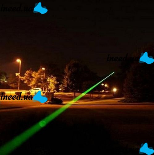 Мощная лазерная указка Green Laser Pointer YL-303 1000mW, аккумуляторный зеленый лазер с ключом BL-303 диодный с насадкой эффектов для презентации