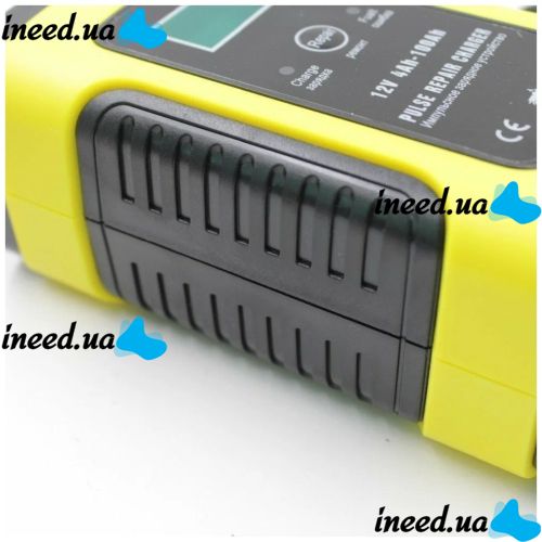 Foxsur 12V 5Ah Automatic Charger for 4-100Ah Car Batteries, Universal Charger