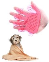 Силіконова щітка для миття тварин Pet Wash Brush, рукавичка для купання собак і котів