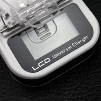 Универсальное зарядное устройство Жабка HY02 с LCD дисплеем и USB для зарядки съемных аккумуляторов