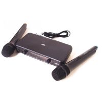 Handheld wireless radio microphone Bose WR-206, professional radio system base with two wireless micro