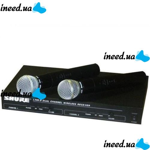 Радиосистема SHURE UHF LX 88 III, 2 беспроводных микрофона в кейсе