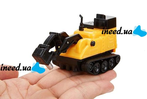 Индукционный трактор с краном Inductive Truck 777-002 едет по линии