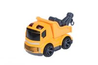 Индукционный трактор с краном Inductive Truck 777-002 едет по линии
