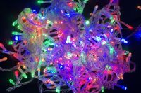 Внутренняя цветная гирлянда 21 м 300 диодов 3847 светодиодная гирлянда Xmas LED 300 M-1 RGB Мультицветная 21м