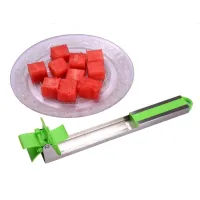 Нож слайсер для нарезки арбуза и дыни Sunroz Watermelon Slicer, Кухонное приспособление для резки кубиками фруктов в форме мельницы, Арбузорезка