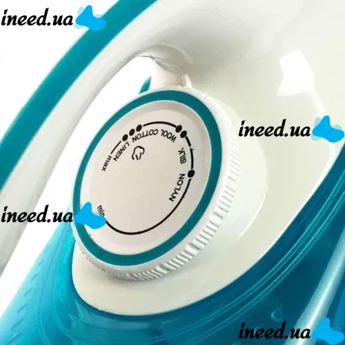 Manual steam iron Operatec OP-1003 2200W with ceramic sole steam regulator for ironing clothes OP1003 with steam from the mains 2200W Blue
