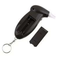 Карманный электронный алкотестер с мундштуками Digital Breath Alcohol Tester с LCD дисплеем 80025 Персональный алкометр анализатор спирта