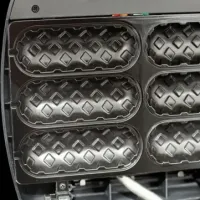 Сосисочница Domotec KB-888 аппарат для приготовления хот-догов и сосикок на палочке на 6 ячеек 800W, Вафельница Домотек для корн-догов 800Вт Белая