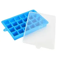 Силиконовая многоразовая форма Silicone Ice Cubes Make для заморозки льда и шоколада с крышкой на 24 ячейки, Лоток поднос для хранения льда 24 кубика