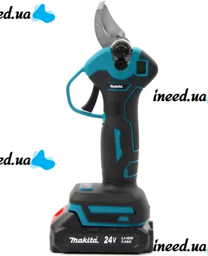 Makita 2 in 1 Power Tool Set DUP270 cordless Pruner and DUC190HN 24V chain saw, a set of Makita tools 2 batteries in a case