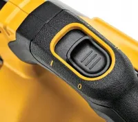 Автомобильный аккумуляторный пылесос DeWALT DCV501LN-XJ 36V 6Ah с насадками, Беспроводной пылесос Деволт с 2 аккумуляторами для авто и дома Желтый