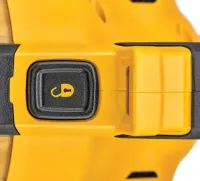 Автомобильный аккумуляторный пылесос DeWALT DCV501LN-XJ 36V 6Ah с насадками, Беспроводной пылесос Деволт с 2 аккумуляторами для авто и дома Желтый