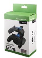 Зарядная подставка док станция для геймпадов XBOX ONE/ONE S/ONE X на 2 джойстика, Зарядное устройство для зарядки геймпадов с подсветкой Черная