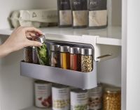 Подвесной органайзер для специй Joseph Joseph Spice Rack 85147 7 банок, Навесная полка для приправ, Набор баночек для сыпучих продуктов в холодильник