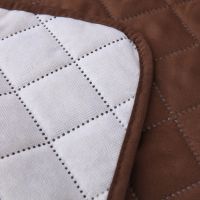 Двухсторонняя накидка чехол на кресло Couch Coat из микрофибры, Защитное двухстороннее водонепроницаемое стеганое покрывало для кресла
