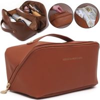Косметичка органайзер для хранения косметики Rose Of Mon's Land Beauty Box Bag женская дорожная сумка с ручкой, водонепроницаемая Mons Коричневая 