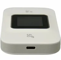 Портативный роутер модем с экраном Wireless Mobile Wi-Fi Pro MF68E 4G/5G аккумуляторный вай фай маршрутизатор со слотом сим карты и съемной батареей