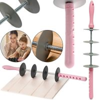 Ручная нож-скалка Sweet Blade Roller скалка с четырьмя ножами для нарезки и раскатки листового теста, роликовый нож резак для кондитерских изделий
