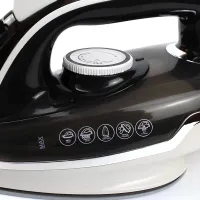 Operatec OP-1006 2200W manual steam iron with ceramic soleplate and steam regulator for ironing and steaming clothes from the mains Black