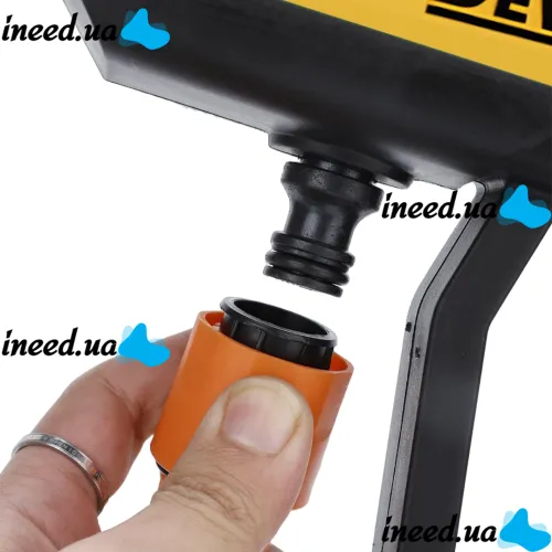 Беспроводная мойка высокого давления Dewalt DCPW600N 48V 5Ah 2 аккумулятора, аккумуляторная мини автомойка с кейсом, распылитель Девольт для авто
