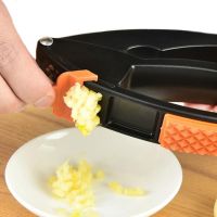 Multifunctional Garlic Chopper Cleaner Multifunctional Garlic Presser YFZ-061 garlic press, Manual Press Peeler Vegetable Grater