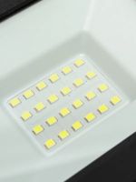 Светодиодный уличный прожектор 30W LED Flood Light Series 2 UKC FL-30 с монтажным креплением на кронштейн, Дневной Лед фонарь 30 Вт IP66 для улицы от сети