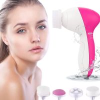 Электрический женский массажер для лица 5 в 1 Multifunction Face Cleaner AE-8782C 5 насадок, Массажная щетка со сменными насадками на батарейках