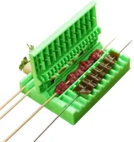 Форма шампур Multifunction Quic Pass through machine для нанизывания шашлыка мяса и овощей, Трафарет для надевания мясных рулетиков Зеленый