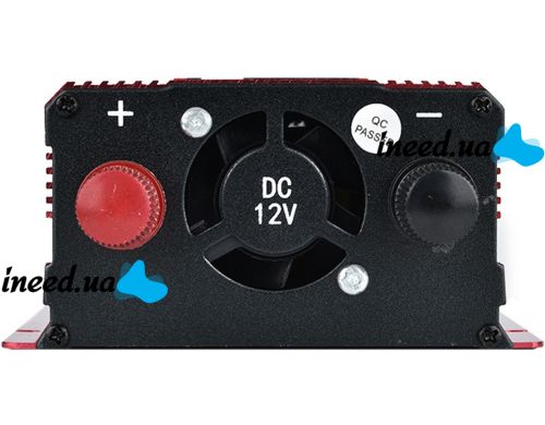 Автомобильный инвертор UKC 12V-220V 2000W KC-2000D авто преобразователь напряжения тока с LCD дисплеем от прикуривателя, аккумулятора с экраном