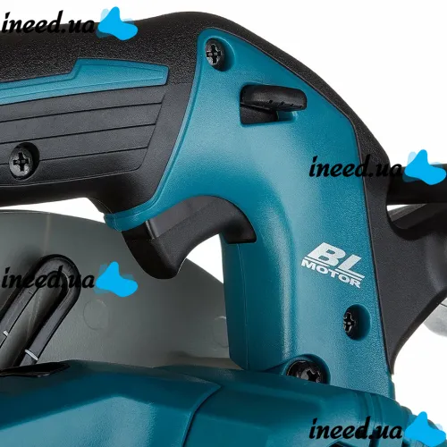 Аккумуляторная дисковая пила Makita DHS680Z LXT 18V 3Ah 165 мм для распила дерева с 2 аккумуляторами, Беспроводная циркулярная пила Макита Синяя
