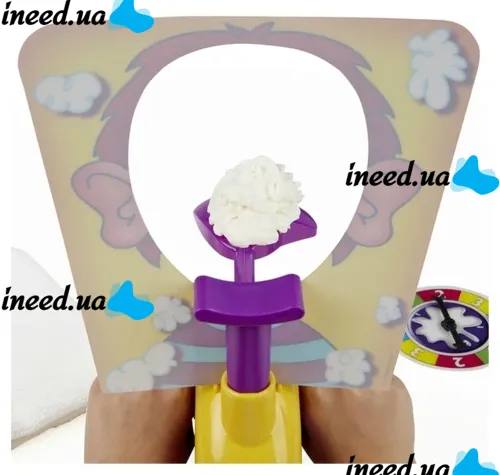 Настольная игра Пирог в лицо Hasbro Pie Face B7063 для игр в компании, Развлекательная игра Торт в лицо E111-11 с рулеткой для детей и взрослых