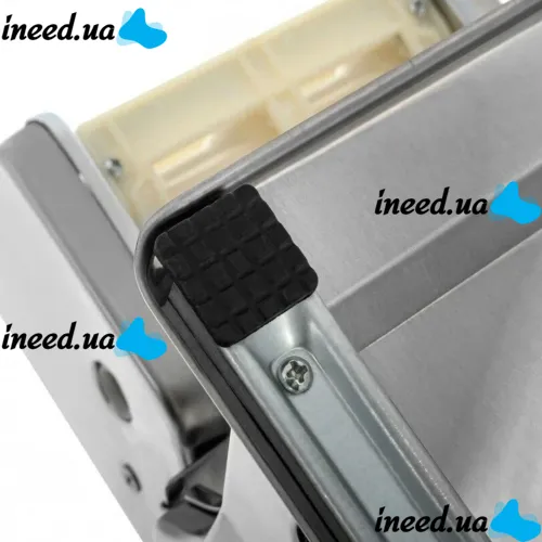 Настольная равиольница Ravioli Maker Rainberg RB-911 Ручная лапшерезка машинка с насадками для приготовления равиоли, лапши, пасты и для раскатки теста 20x21 см