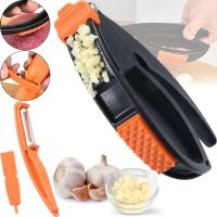 Multifunctional Garlic Chopper Cleaner Multifunctional Garlic Presser YFZ-061 garlic press, Manual Press Peeler Vegetable Grater