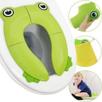 Child's Folding Potty Seat Toad travel folding plastic toilet seat potty training pad with cover Frog Green 35X30 cm