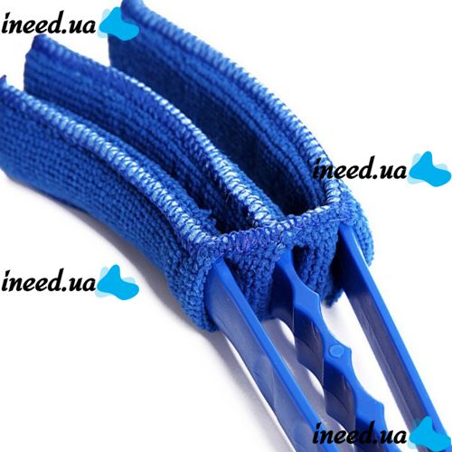 Щетка для оконных жалюзи Window Blind Cleaner Duster Brush тройная щетка для уборки и очистки и радиаторов от пыли с насадками из микрофибры