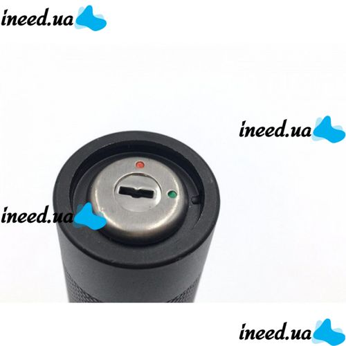 Мощная лазерная указка Green Laser Pointer YL-303 1000mW, аккумуляторный зеленый лазер с ключом BL-303 диодный с насадкой эффектов для презентации