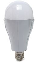 FA-3830 Emergency light bulb with 18650 battery in E27 cartridge Self-contained energy-saving LED lamp with 7300K batteries FA-3820 from USB