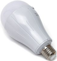FA-3830 Emergency light bulb with 18650 battery in E27 cartridge Self-contained energy-saving LED lamp with 7300K batteries FA-3820 from USB