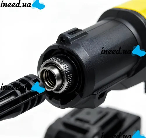 Беспроводная мойка высокого давления Dewalt DCPW600N 48V 5Ah 2 аккумулятора, аккумуляторная мини автомойка с кейсом, распылитель Девольт для авто