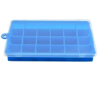 Силиконовая многоразовая форма Silicone Ice Cubes Make для заморозки льда и шоколада с крышкой на 24 ячейки, Лоток поднос для хранения льда 24 кубика