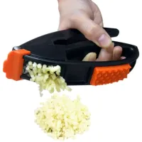 Multifunctional Garlic Chopper Cleaner Multifunctional Garlic Presser YFZ-061 garlic press, Manual Press Peeler Vegetable Grater