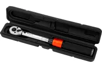 Динамометрический ключ YATO YT-07676 1/2" 20-220 Нм трещоточный ключ для точной затяжки болтов и гаек, инструмент в кейсе для ремонта автомобилей
