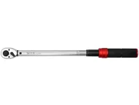 Динамометрический ключ YATO YT-07676 1/2" 20-220 Нм трещоточный ключ для точной затяжки болтов и гаек, инструмент в кейсе для ремонта автомобилей