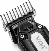 Аккумуляторная машинка для стрижки волос VGR V-900 5W беспроводной мужской триммер для окантовки бороды и усов со сменными насадками и дисплеем USB