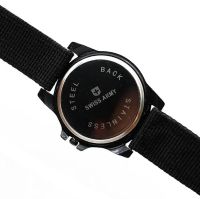 Мужские наручные армейские часы Swiss Army кварцевые часы Quartz на руку с ремешком из нейлона 29 см Черные