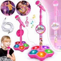 Детский микрофон Kid Star Microphone 5352A на регулируемой стойке с подсветкой, караоке со звуковыми эффектами и МР3 для детей от 3-х лет Розовое